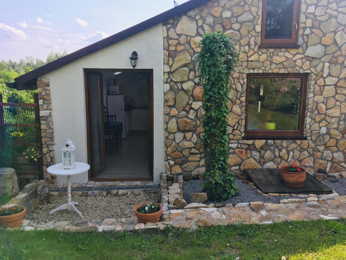Czytelnia W Sadzie Villa Krzykawka Dış mekan fotoğraf