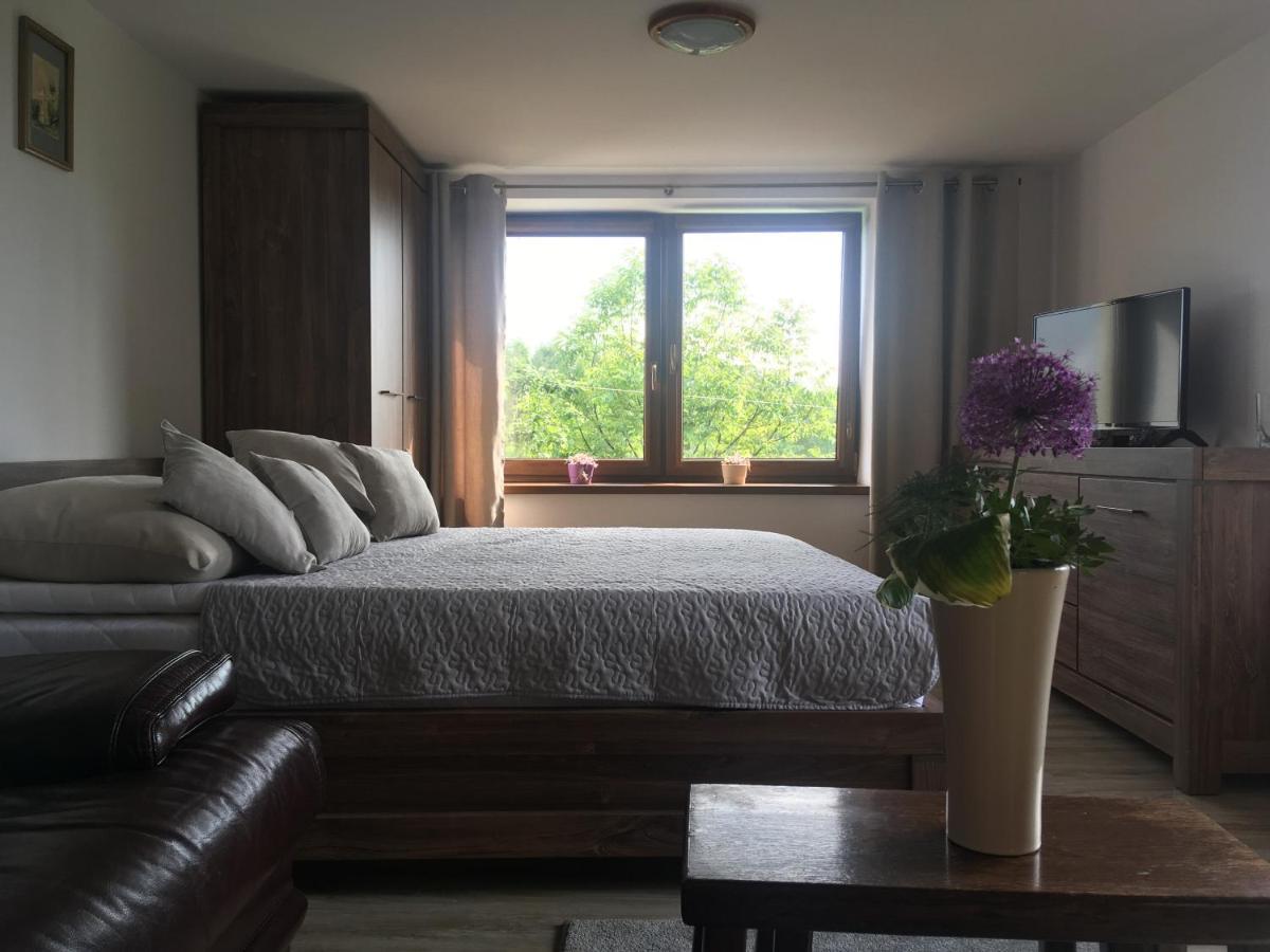 Czytelnia W Sadzie Villa Krzykawka Dış mekan fotoğraf